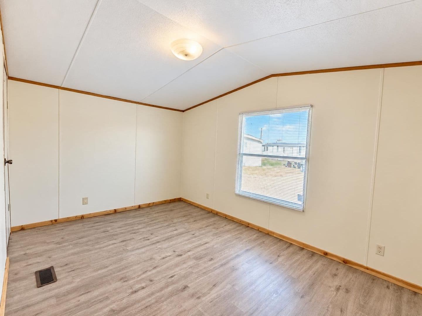 San Angelo Apartment: 729-731-733 Cactus Lane