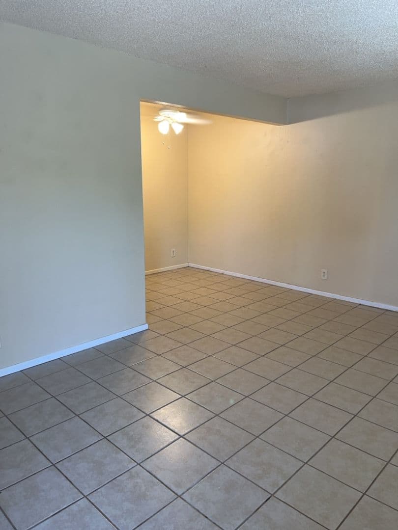 San Angelo Apartment: 1901 Pulliam