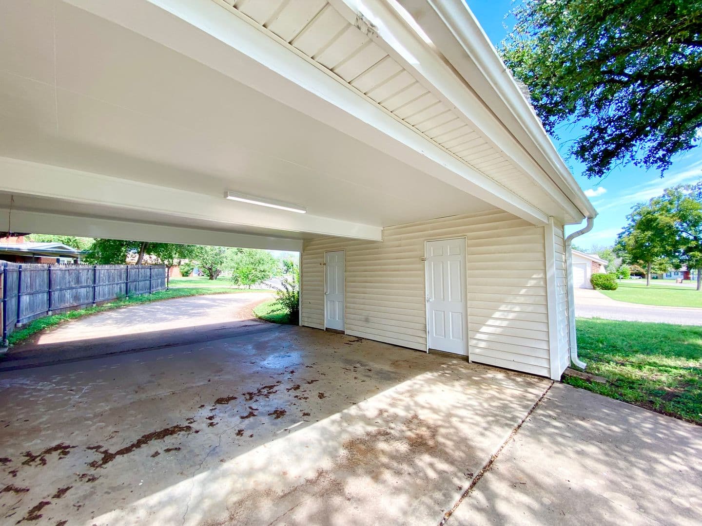 San Angelo House: 2802 A&M