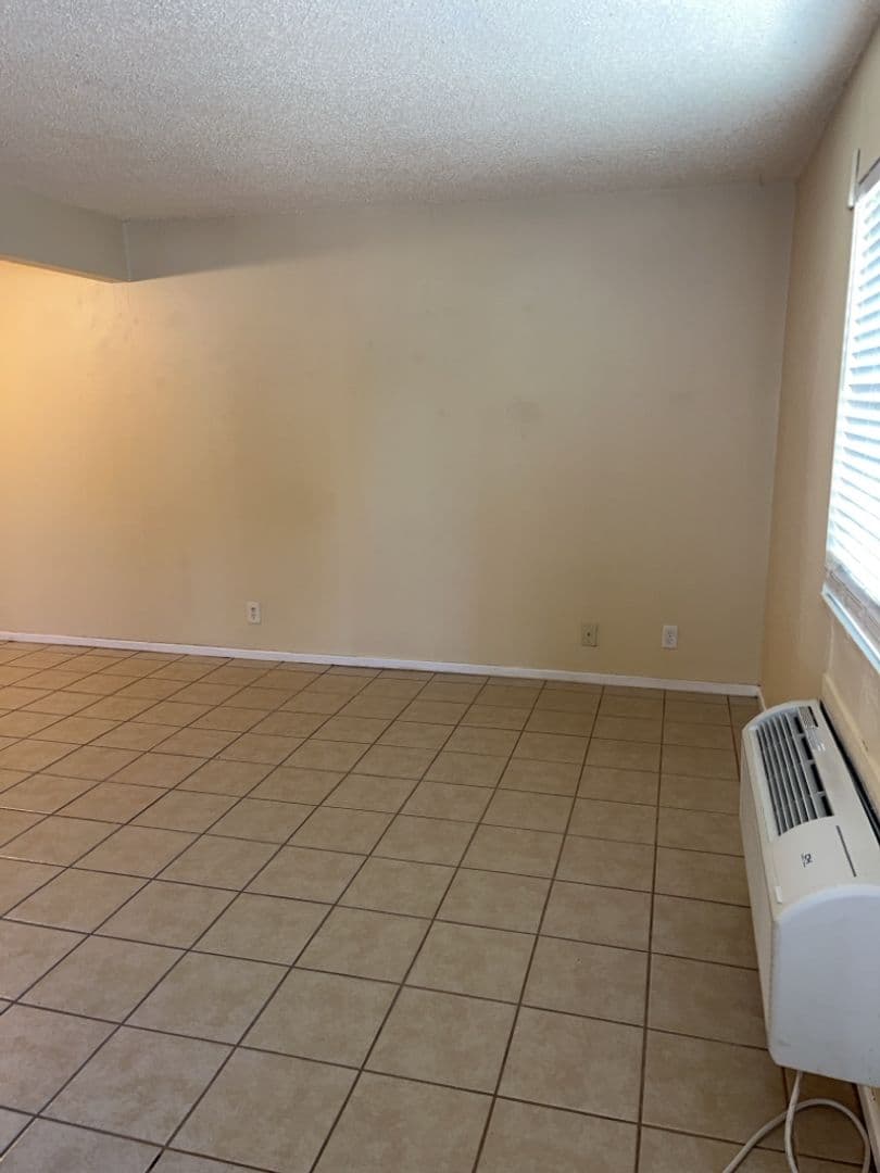 San Angelo Apartment: 1901 Pulliam