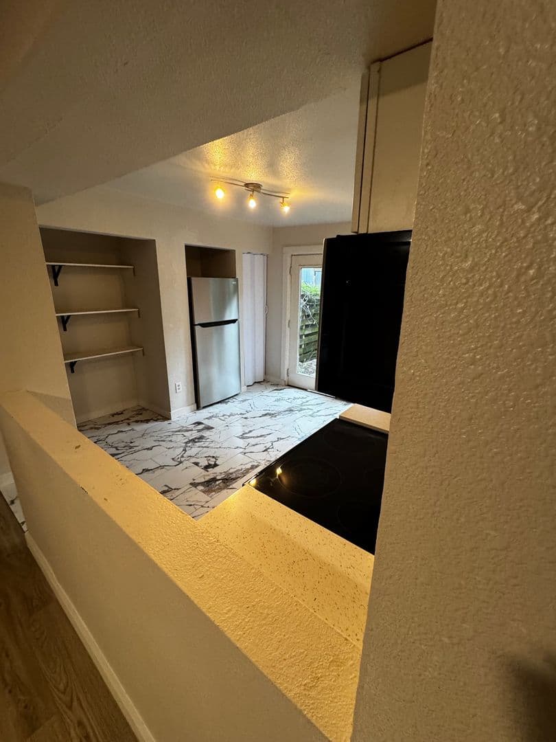 Dallas Apartment: 4414 Worth Street