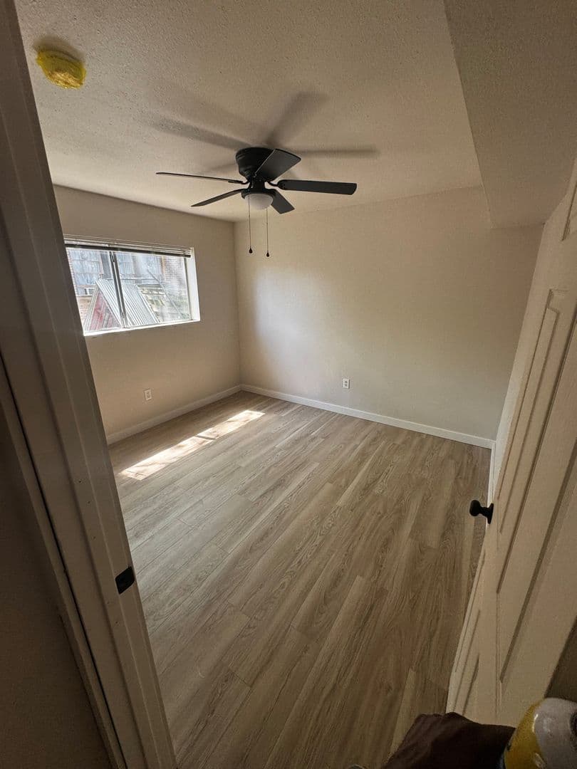 Dallas Apartment: 4414 Worth Street