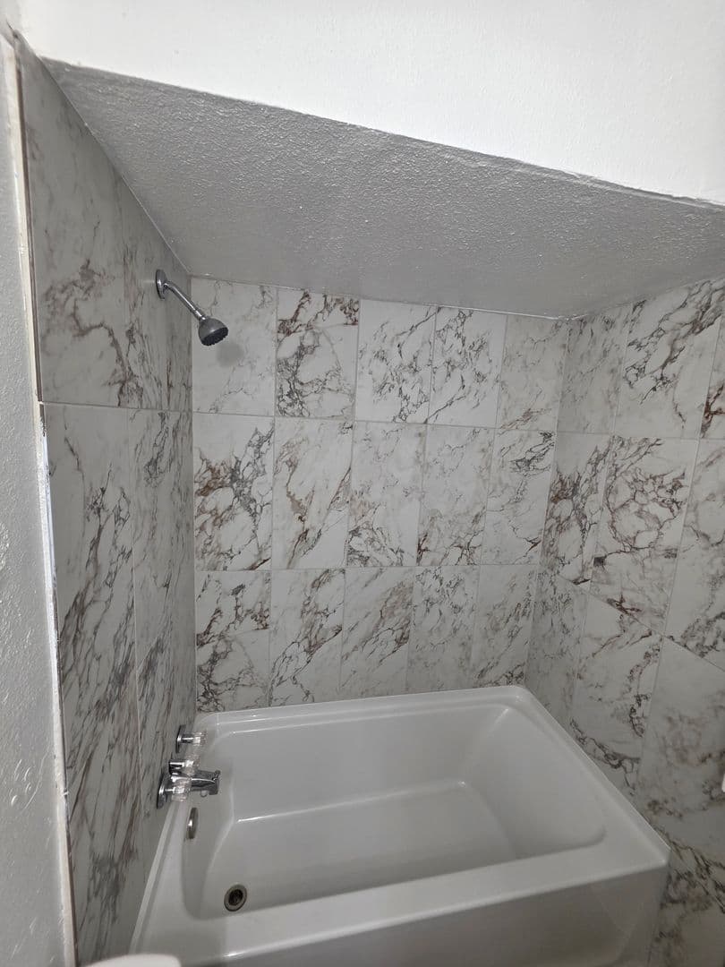 Dallas Apartment: 4414 Worth Street