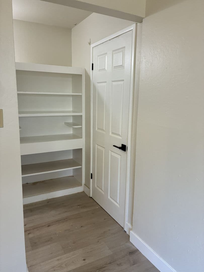 West Sacramento Apartment: 501 Michigan Blvd.
