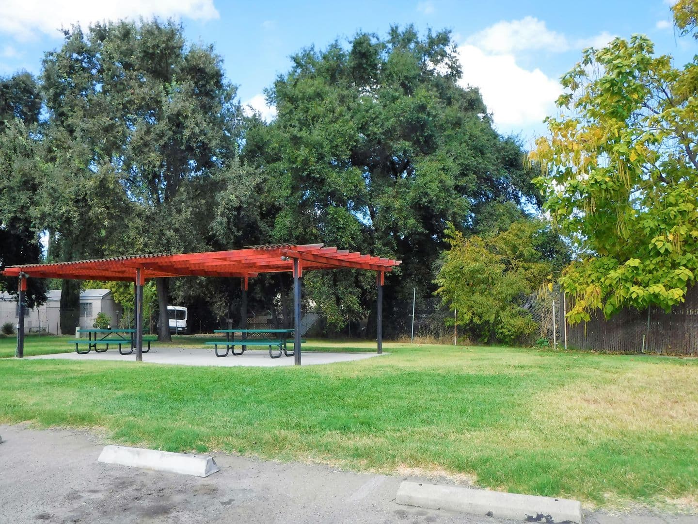 West Sacramento Apartment: 501 Michigan Blvd.