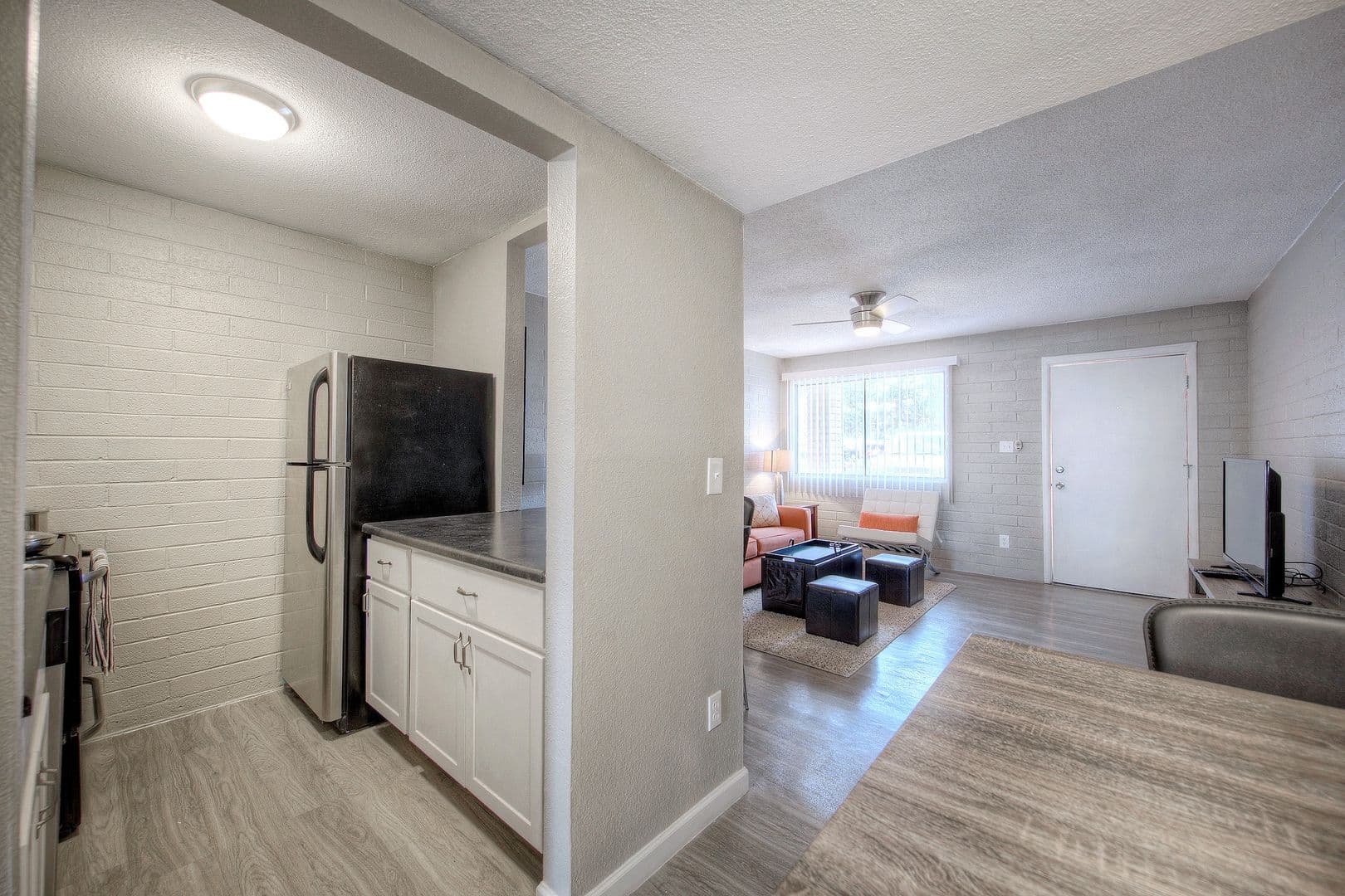 Tempe Apartment: 1433 S. Stanley Pl.