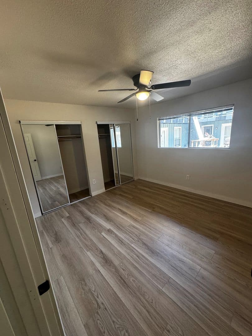 Dallas Apartment: 4414 Worth Street