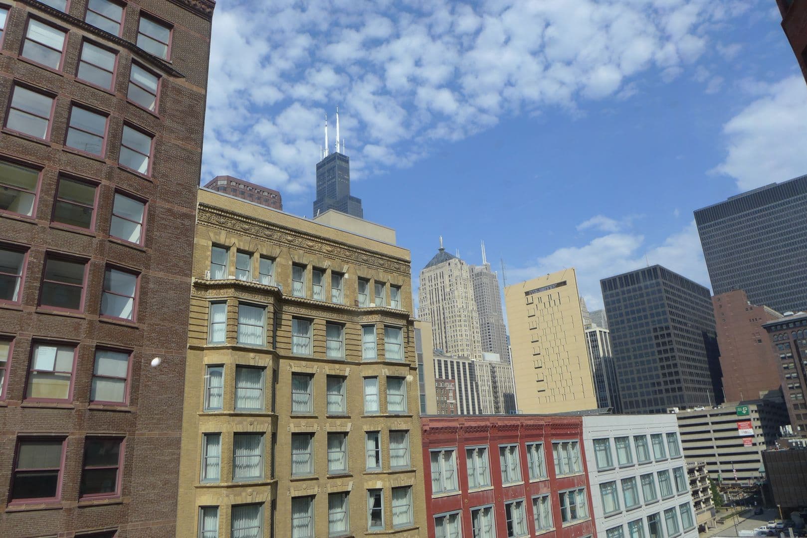 Chicago Apartment: 537 S. Dearborn