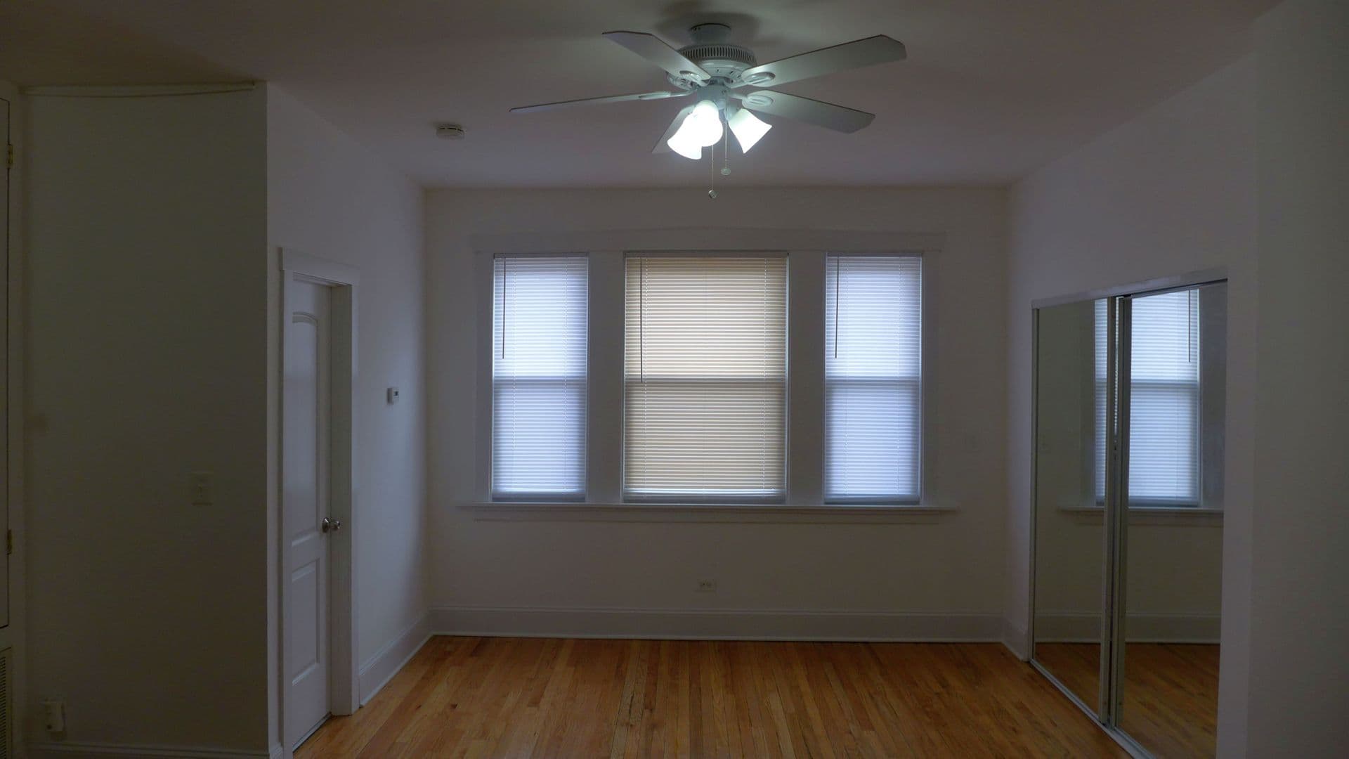 Chicago Apartment: 604 Belmont/ 3200-06  Broadway