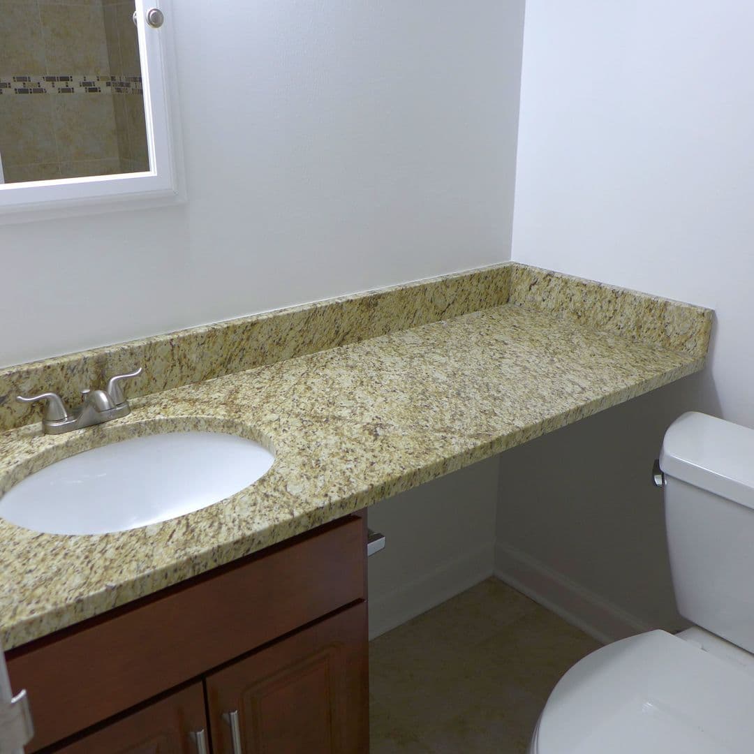 Chicago Apartment: 525 S. Dearborn