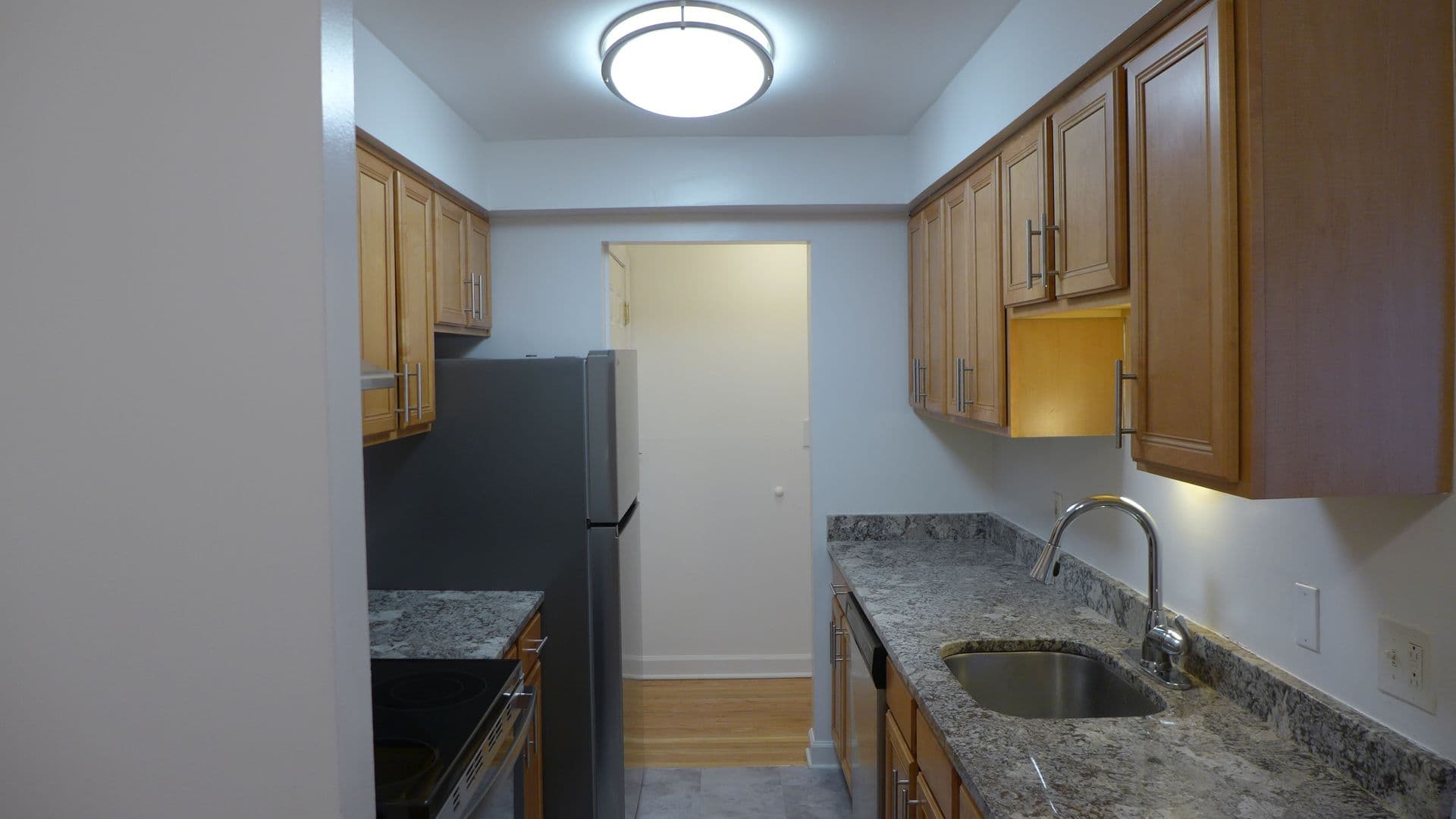 Chicago Apartment: 5300 N. Sheridan Road