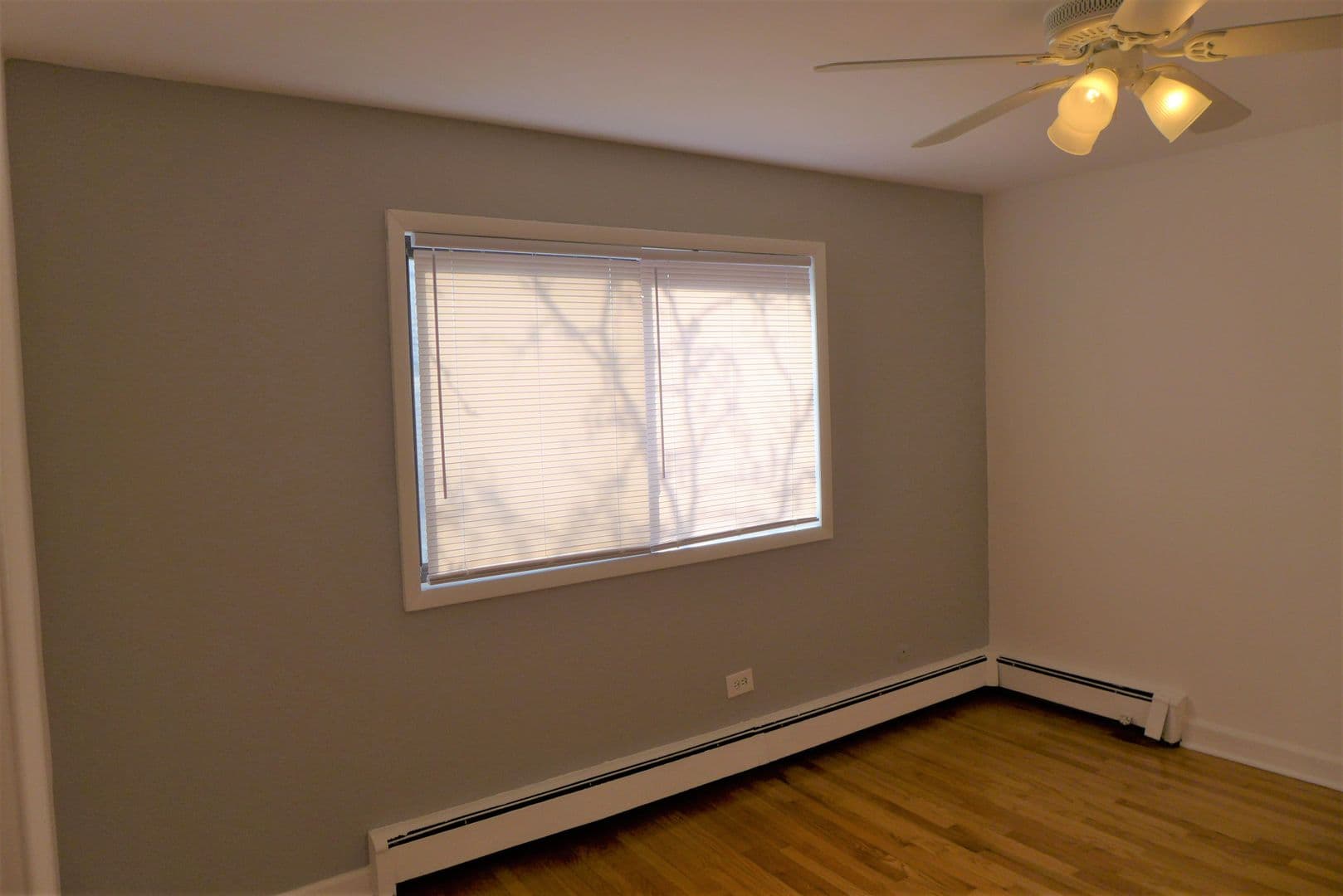 Chicago Apartment: 5300 N. Sheridan Road