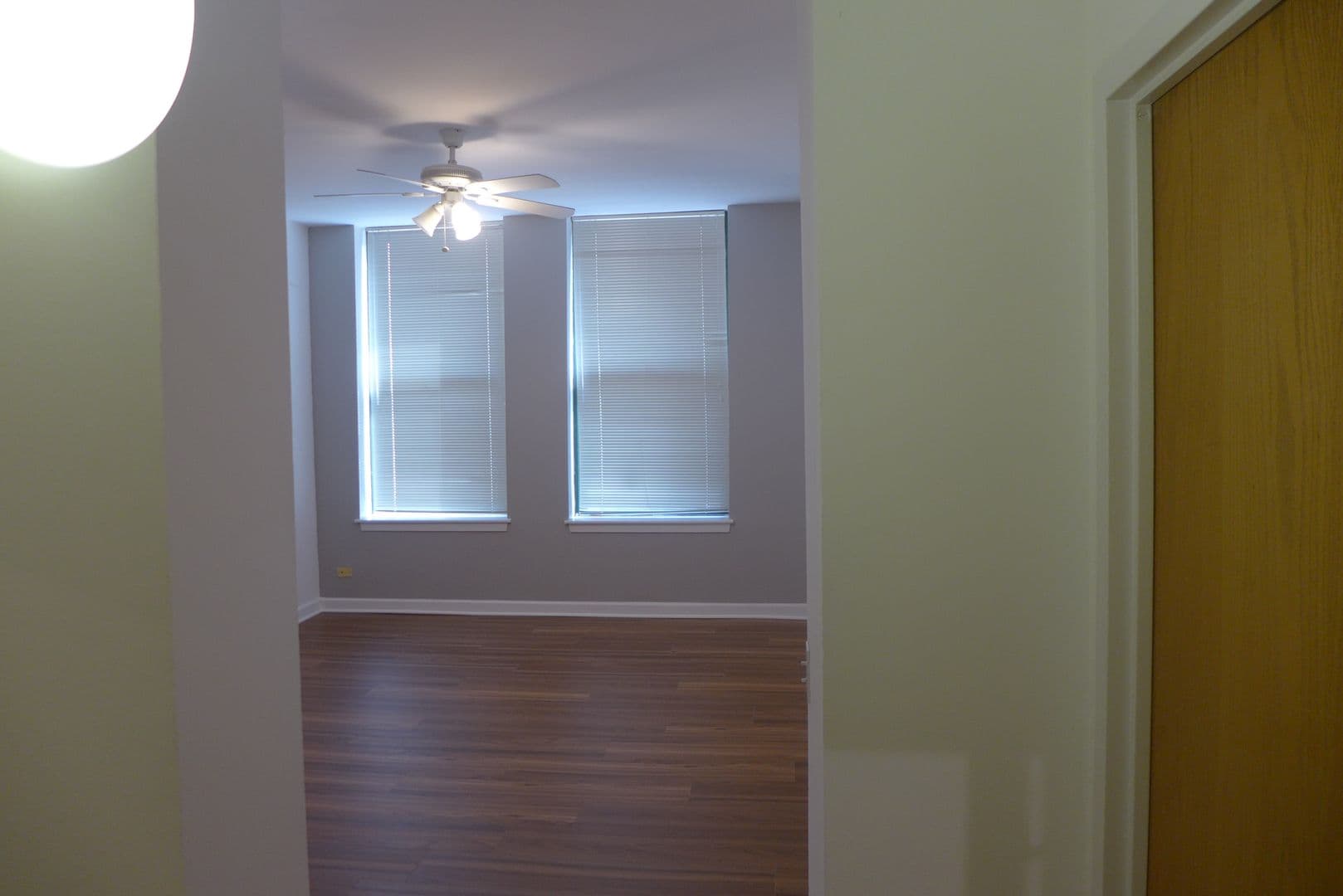 Chicago Apartment: 537 S. Dearborn