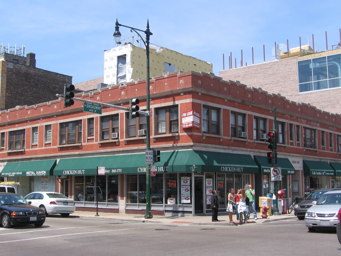 Chicago Apartment: 604 Belmont/ 3200-06  Broadway