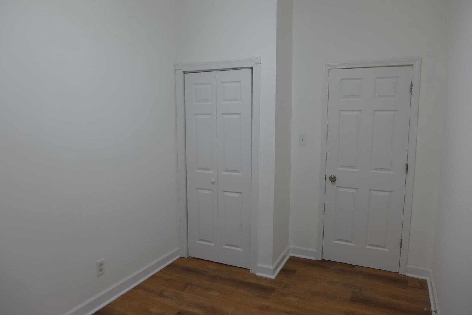 Chicago Apartment: 7401 W. Addison St.