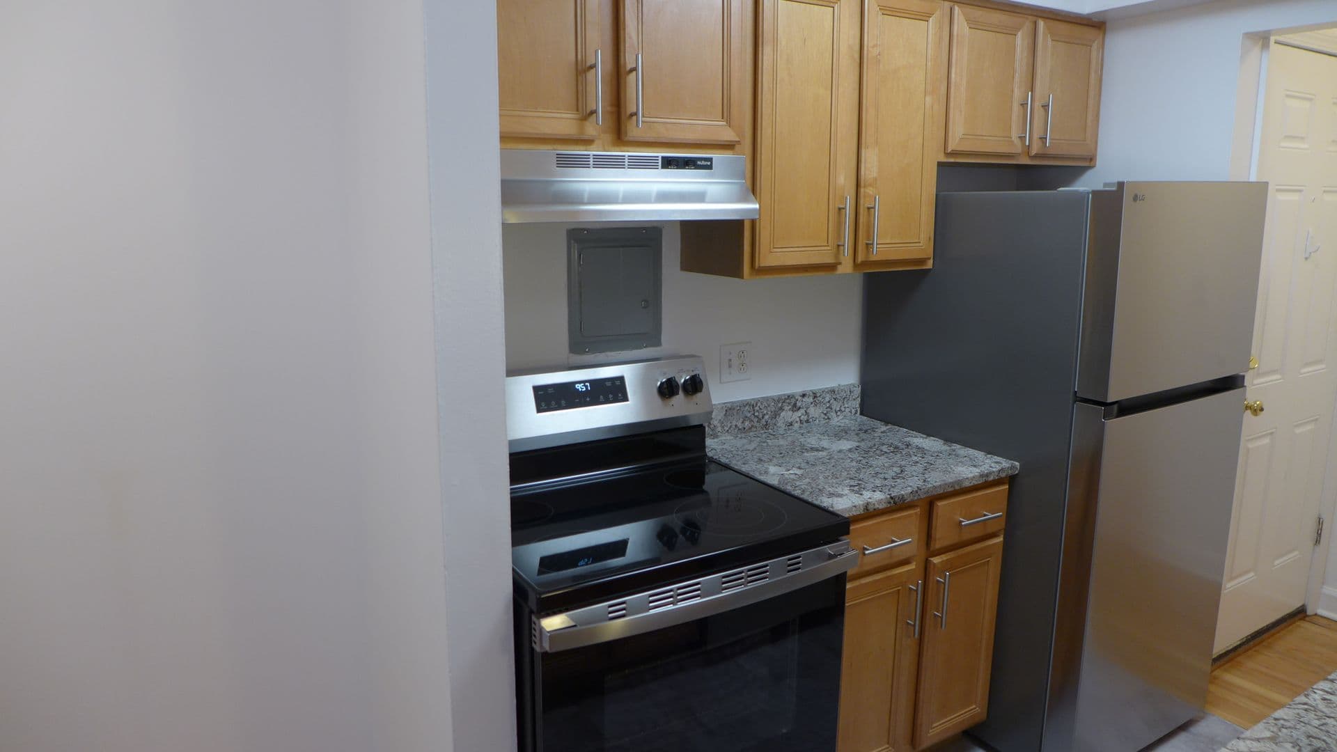 Chicago Apartment: 5300 N. Sheridan Road