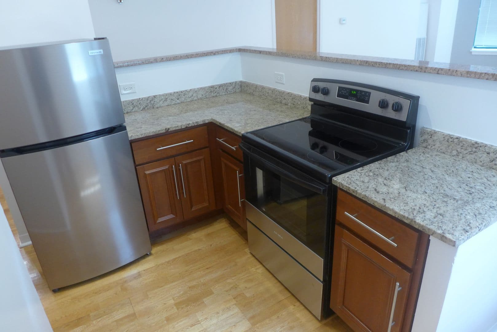 Chicago Apartment: 537 S. Dearborn