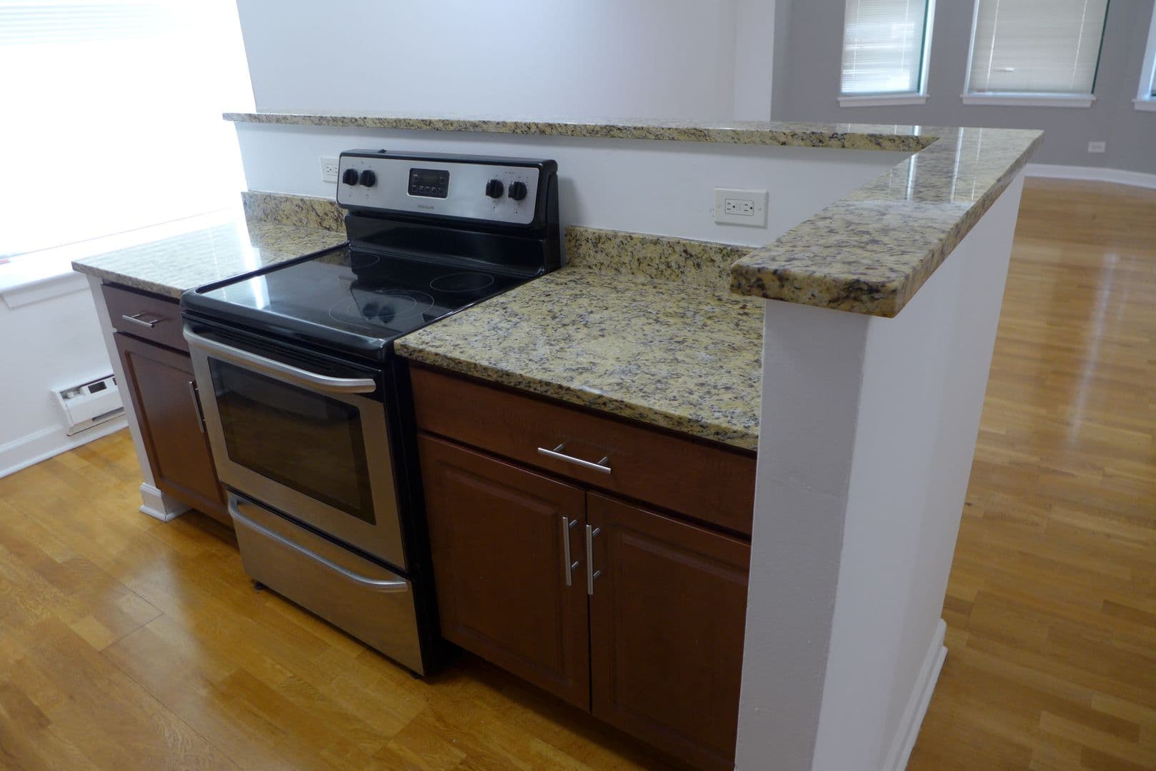 Chicago Apartment: 537 S. Dearborn