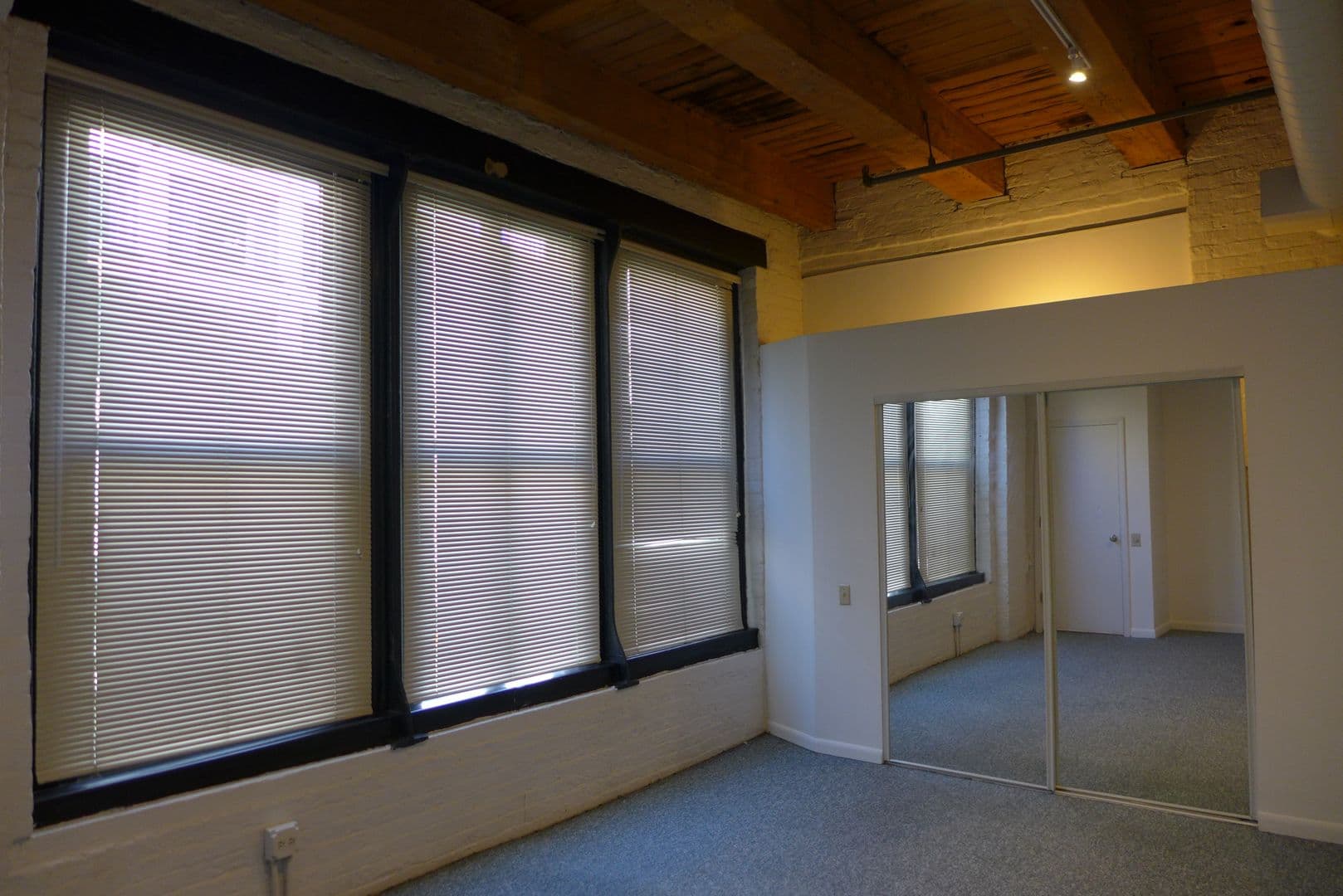 Chicago Apartment: 525 S. Dearborn