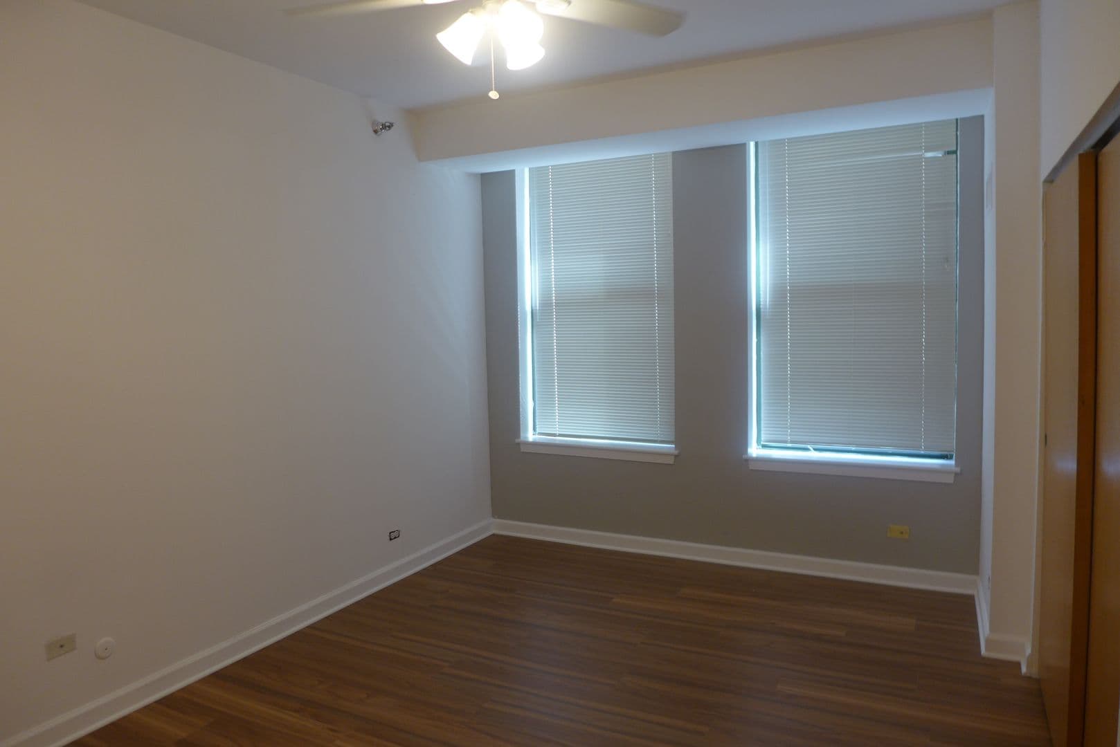 Chicago Apartment: 537 S. Dearborn