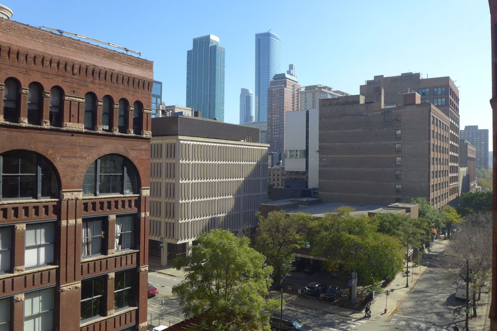Chicago Apartment: 537 S. Dearborn