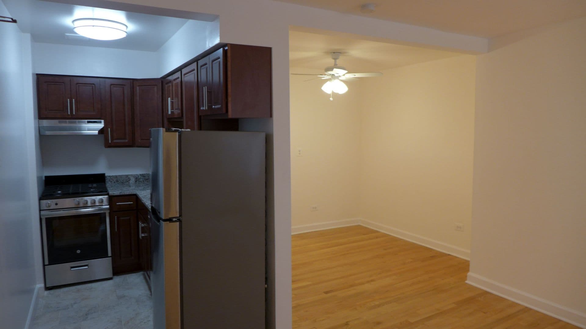 Chicago Apartment: 5250 N. Sheridan Road