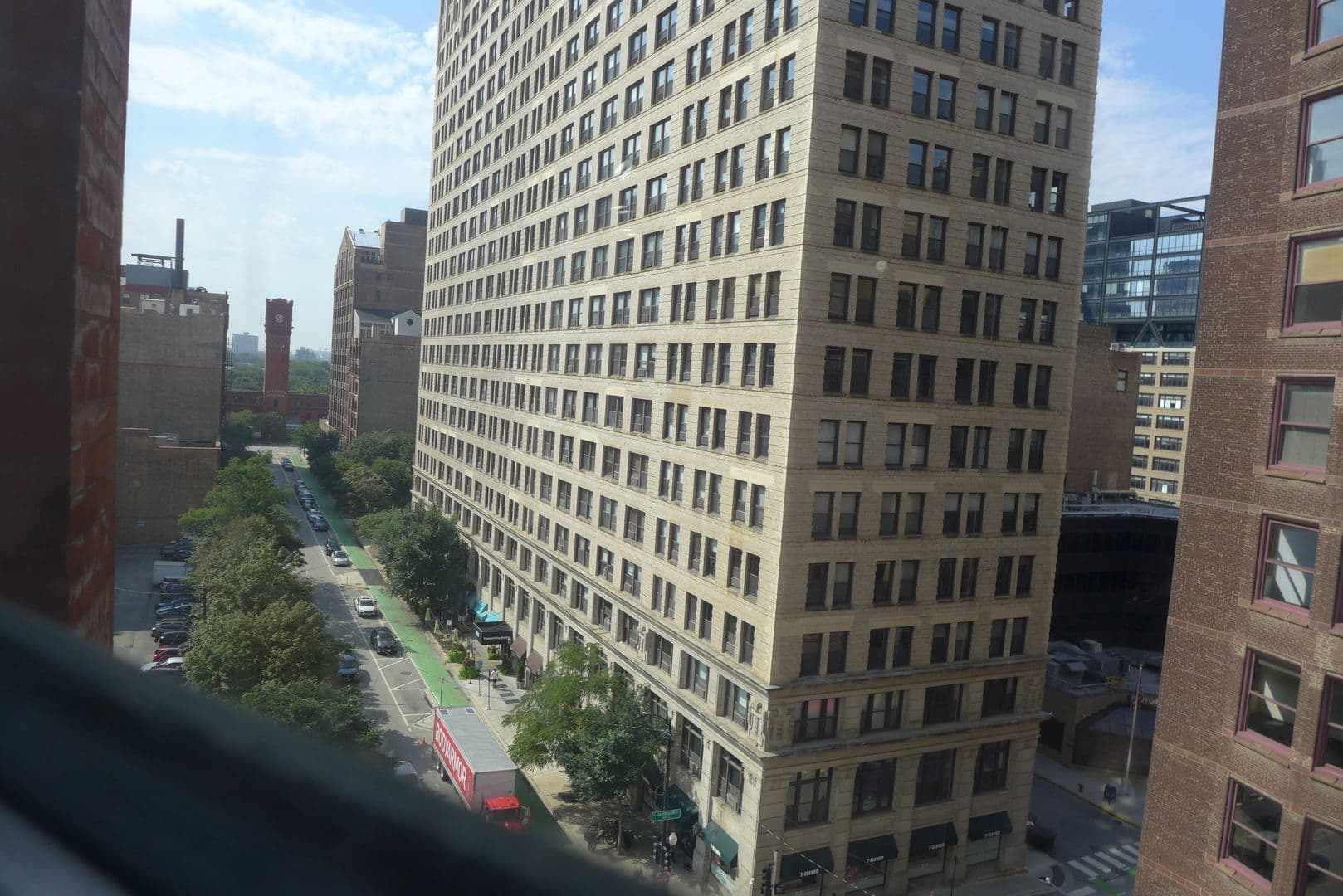 Chicago Apartment: 537 S. Dearborn
