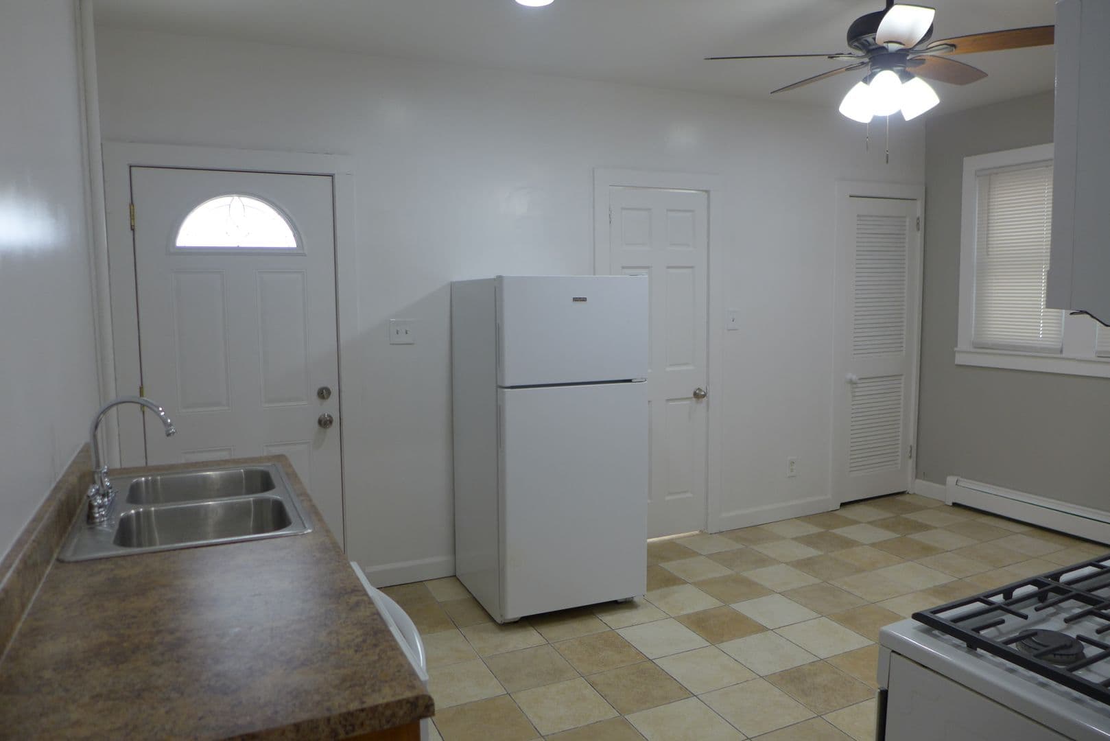 Chicago Apartment: 7401 W. Addison St.