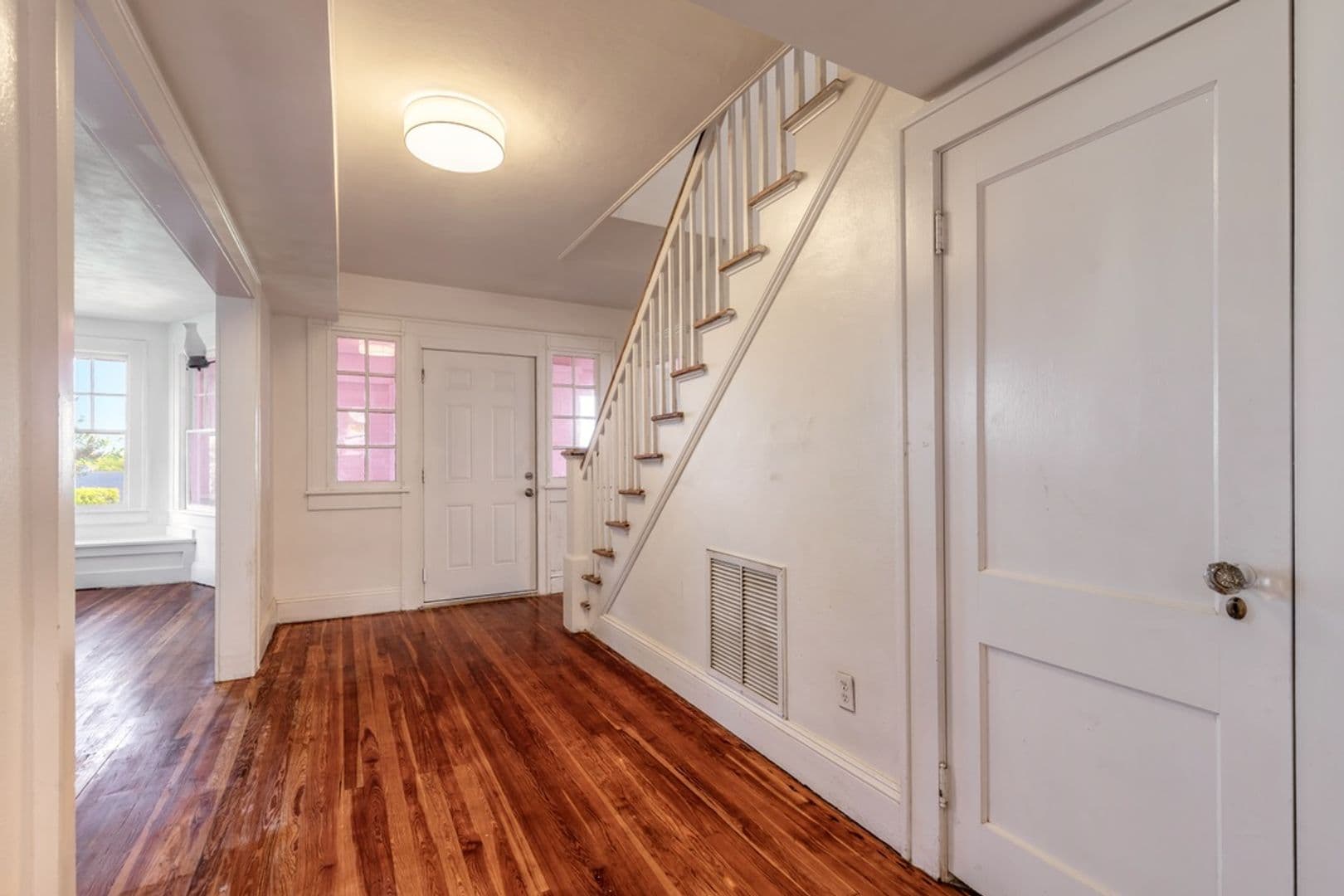 Port Orange House: 4440 Halifax Dr