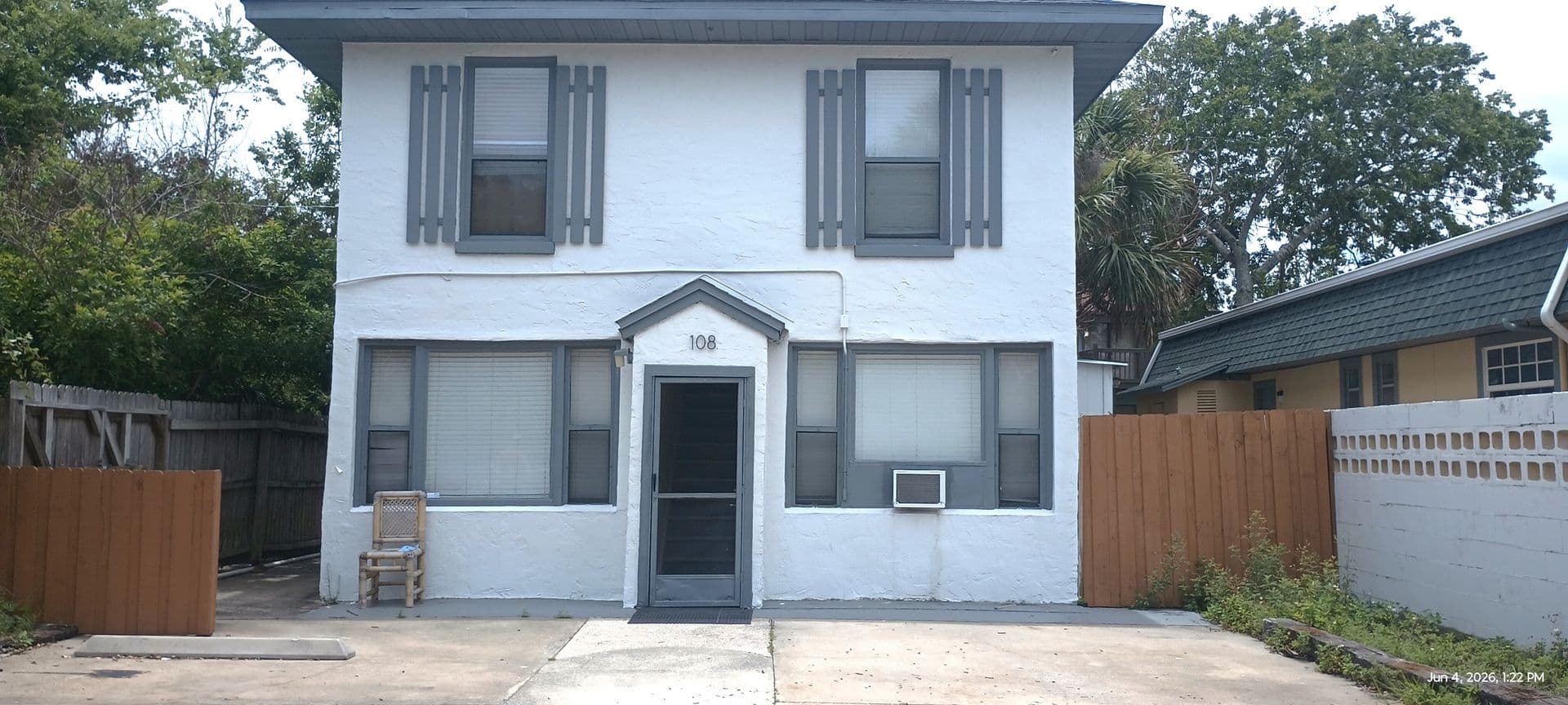 South Daytona Apartment: 108 Murray Way