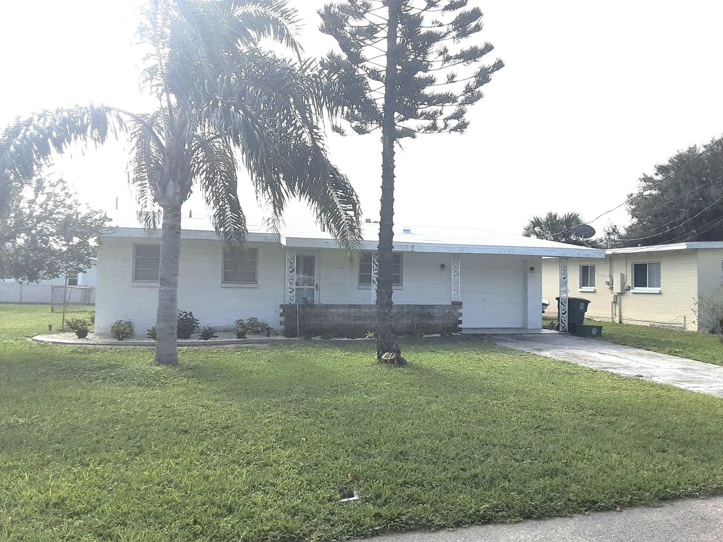Daytona Beach House: 428 Manhattan Ave