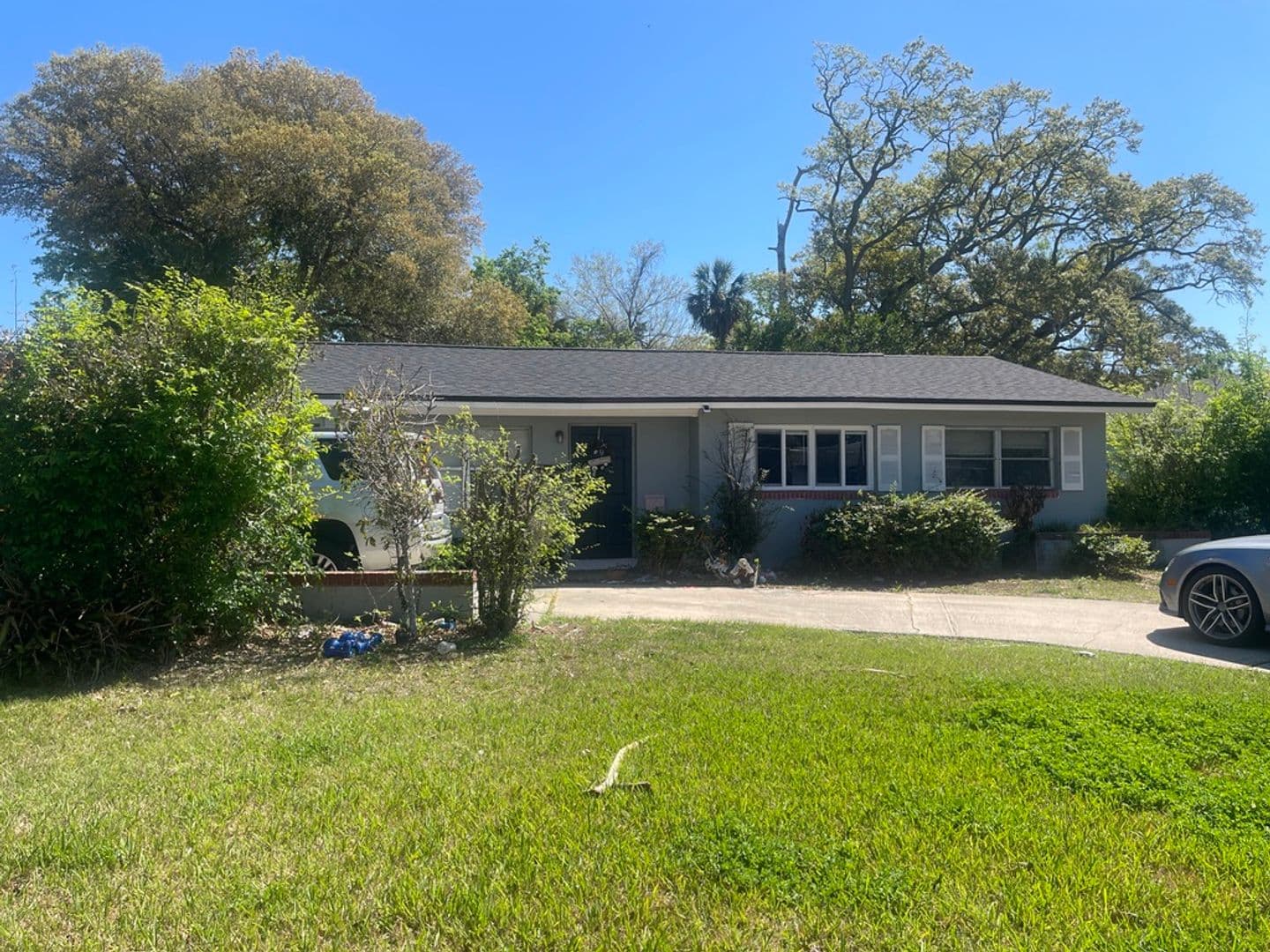 Daytona Beach House: 909 Kathy St
