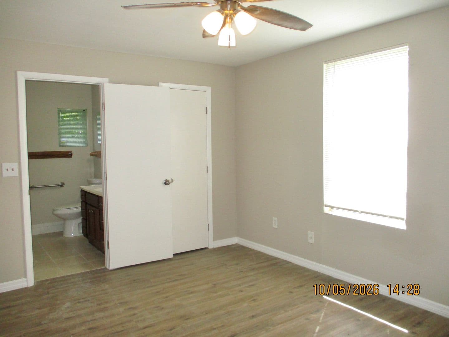 Daytona Beach House: 228 S Keech St