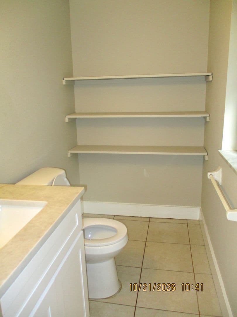 Daytona Beach House: 909 Kathy St