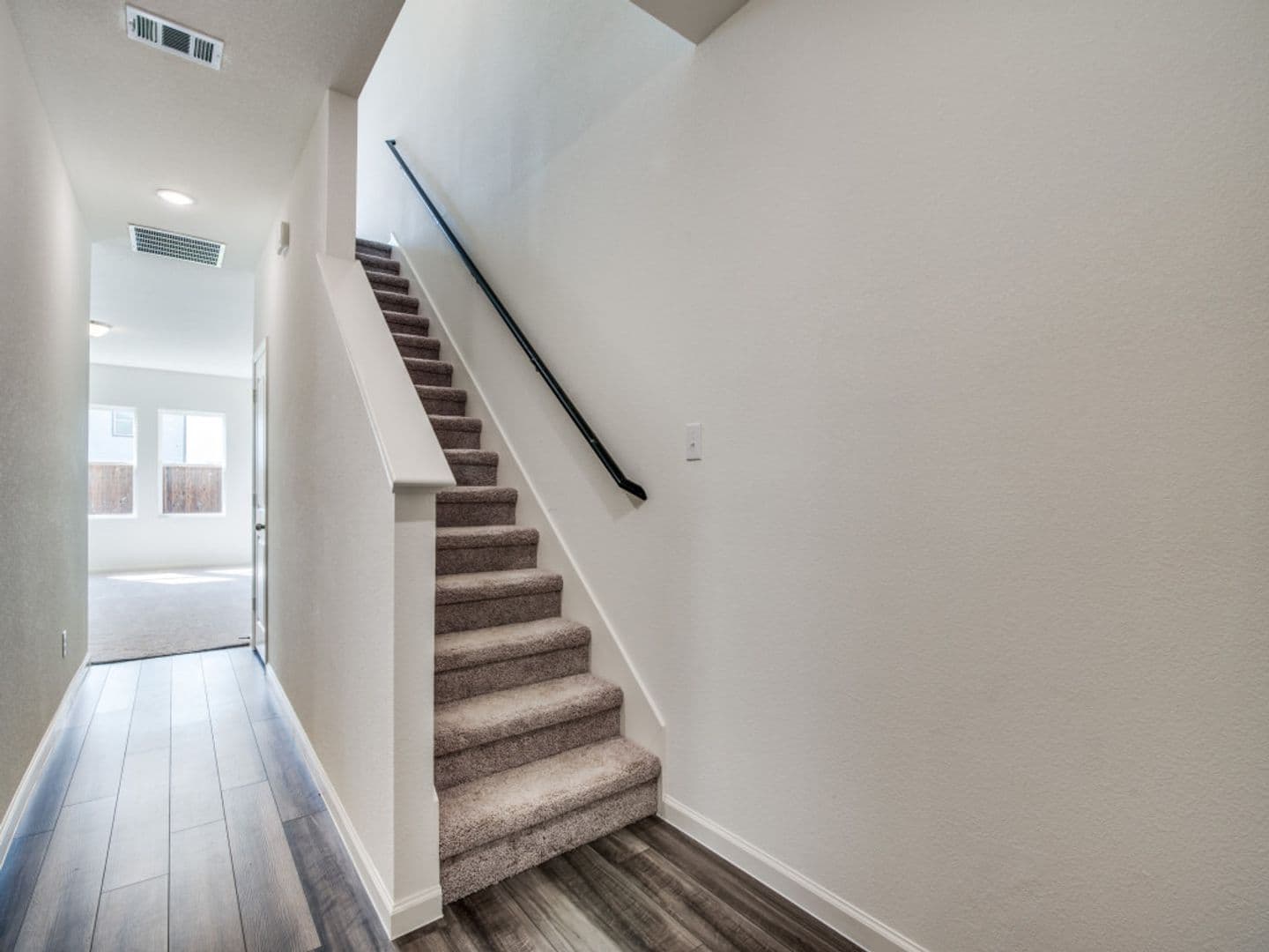 Forney House: 6231 Old Bridge Way