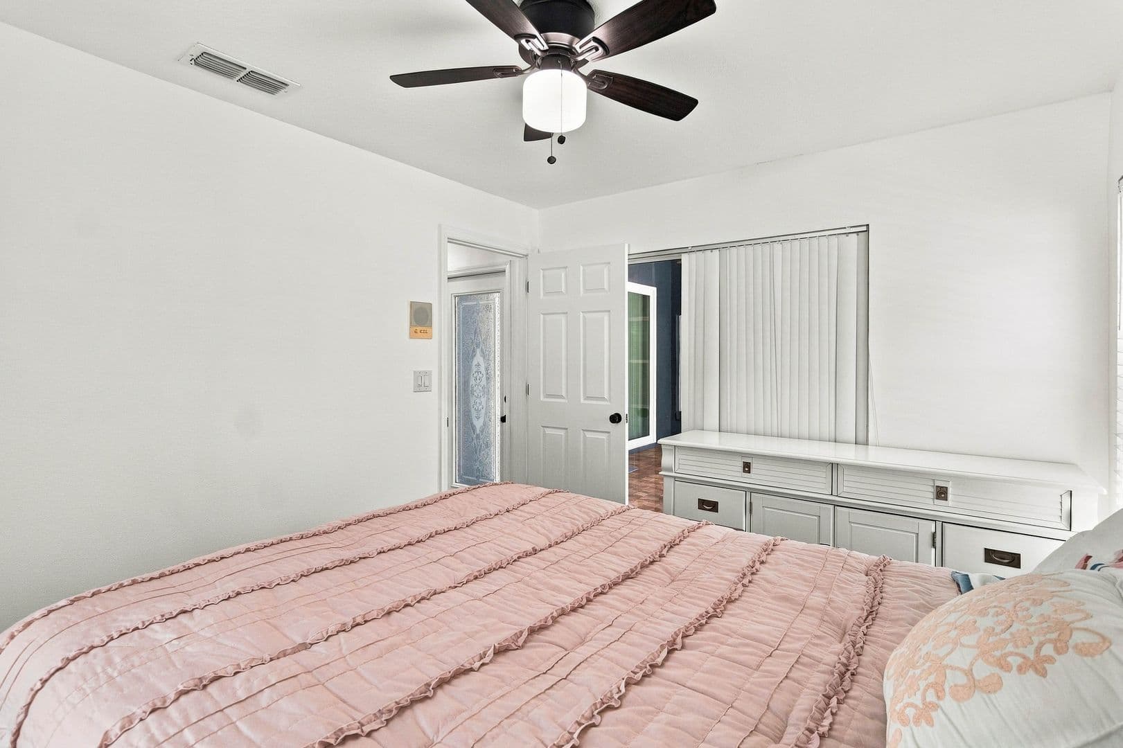 St Cloud House: 5232 Hammock Circle