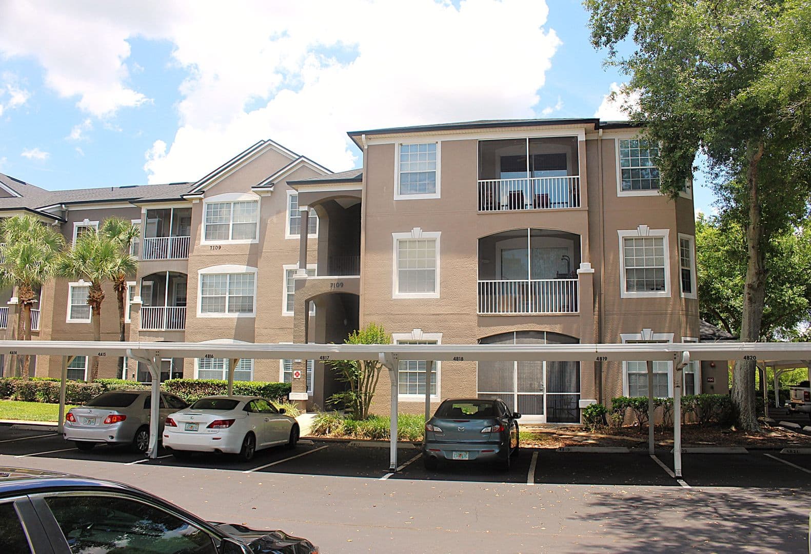 Orlando House: 7109 Yacht Basin Ave, Apt 428