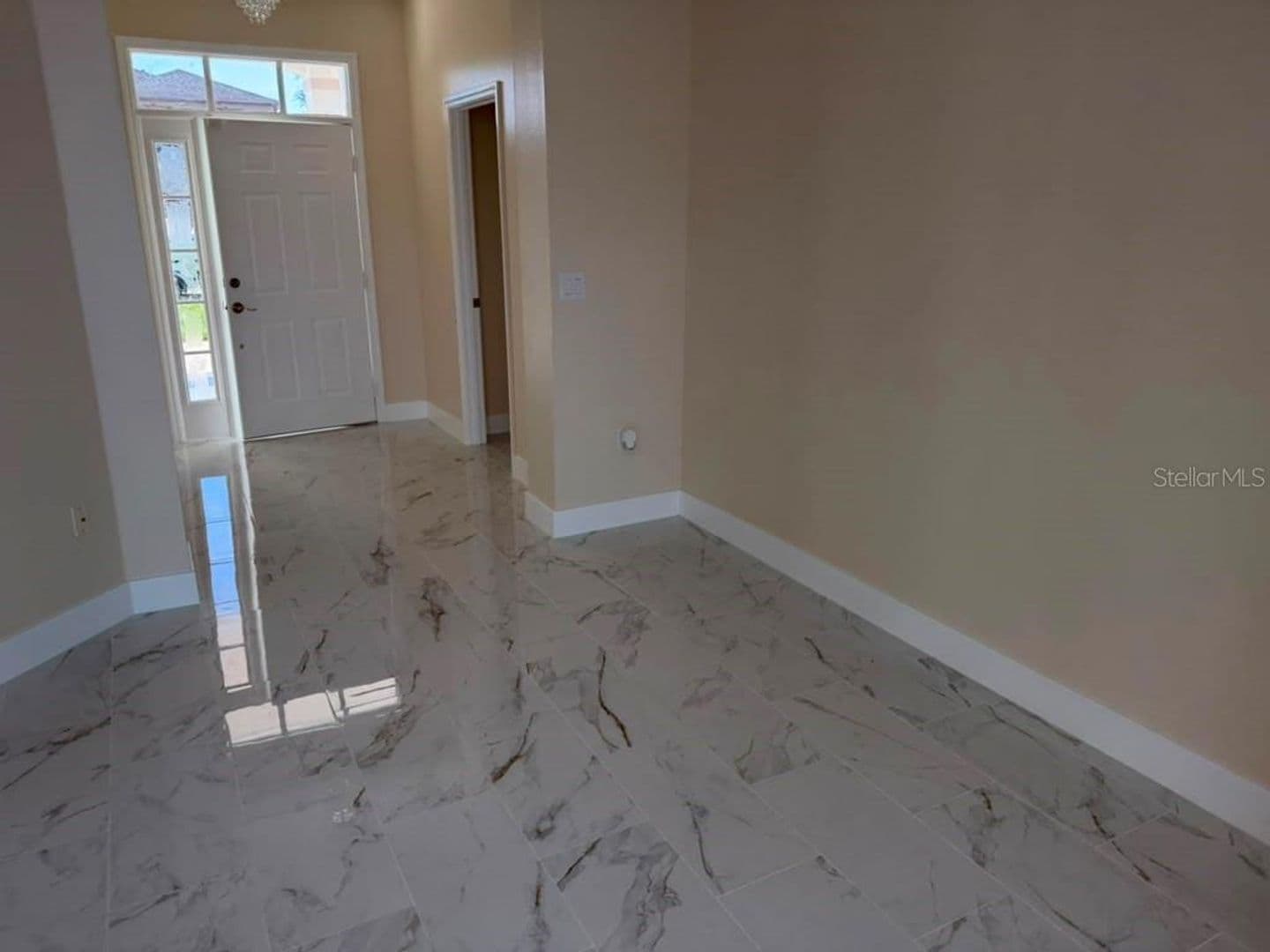 Kissimmee House: 351 Corsica Court