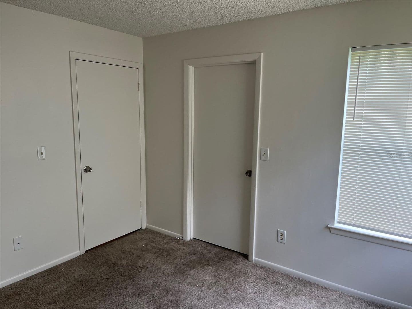 Lake Mary House: 2564 Grassy Point Dr, Unit 104