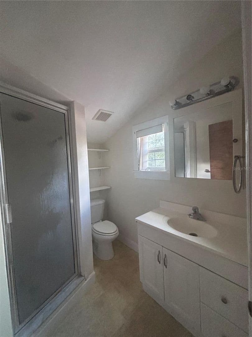 Kissimmee House: 22 S Clyde Ave, Unit 5
