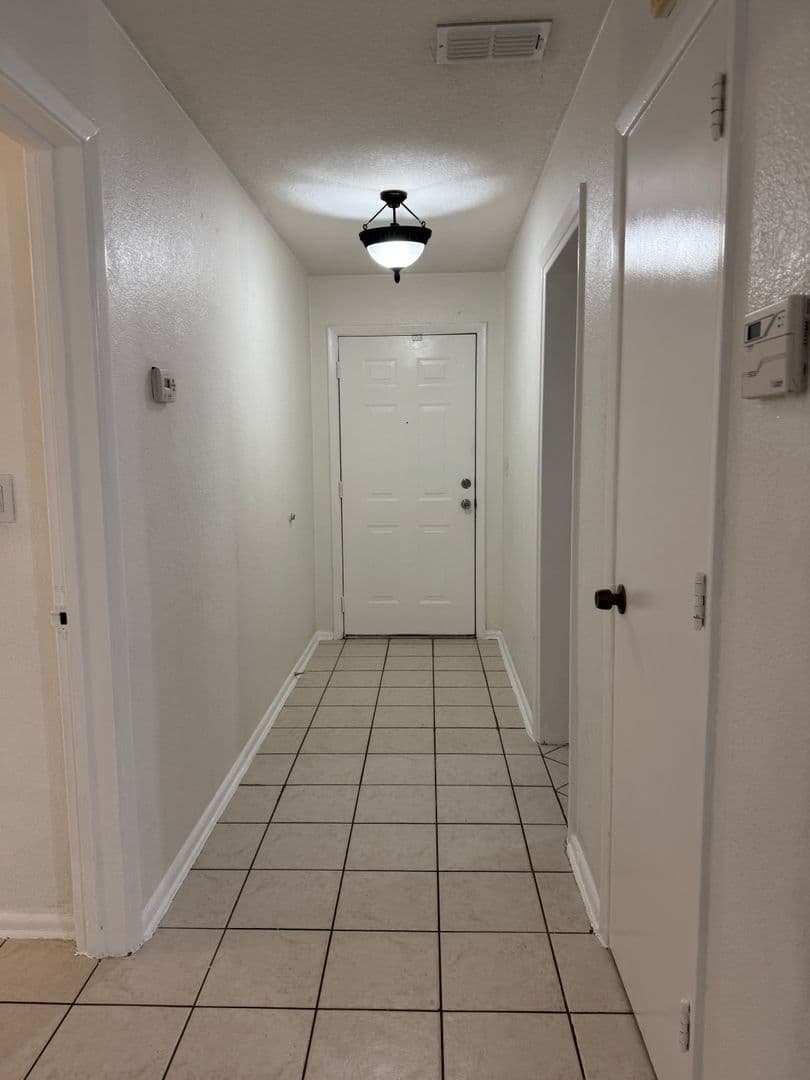 Orlando House: 3111 Eleuthera Lane
