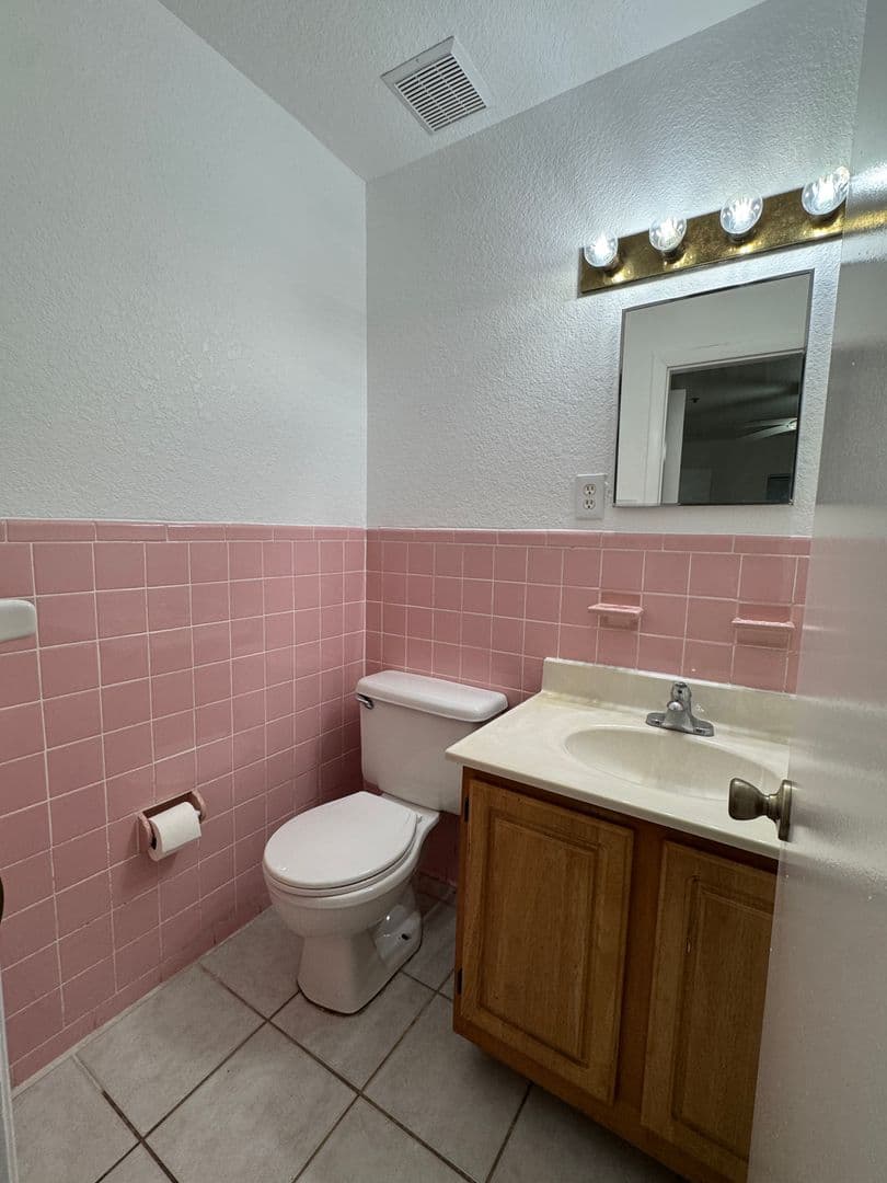 Orlando House: 3111 Eleuthera Lane