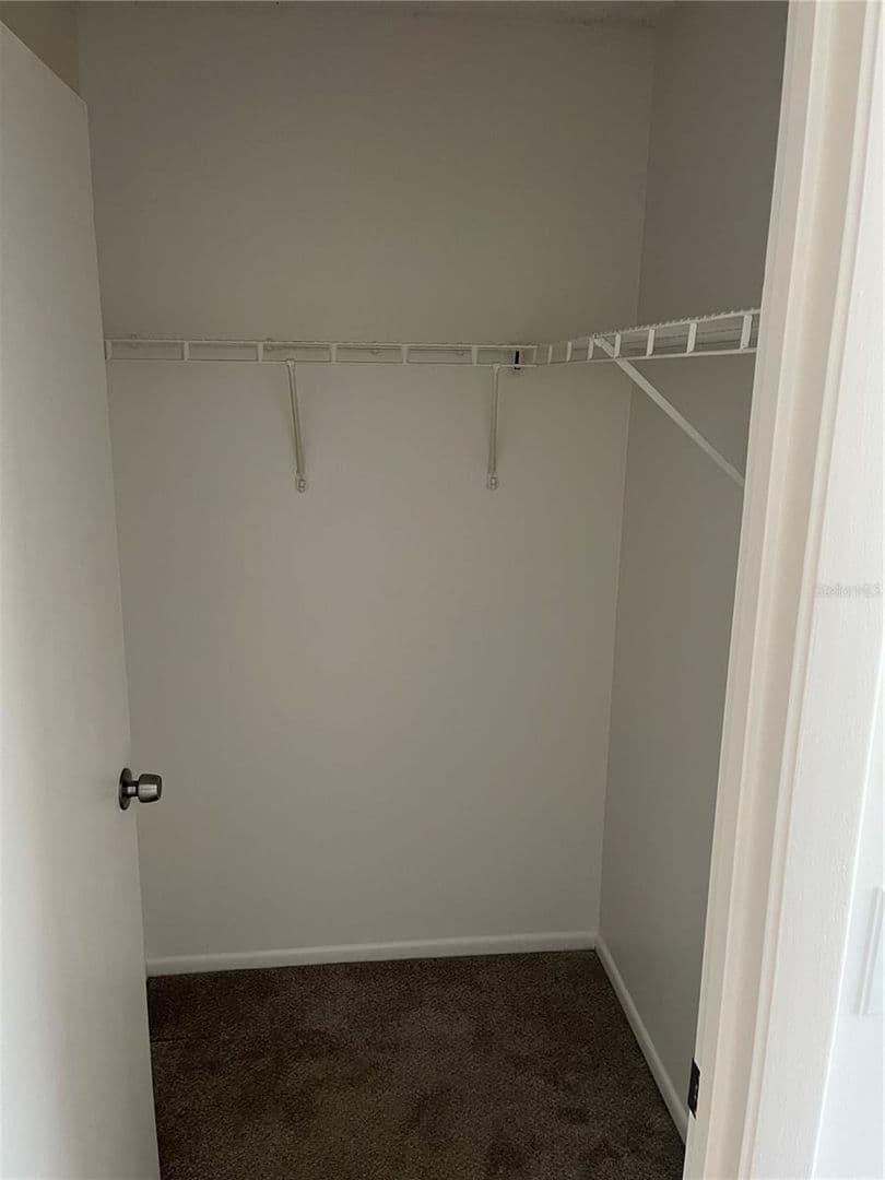 Lake Mary House: 2564 Grassy Point Dr, Unit 104