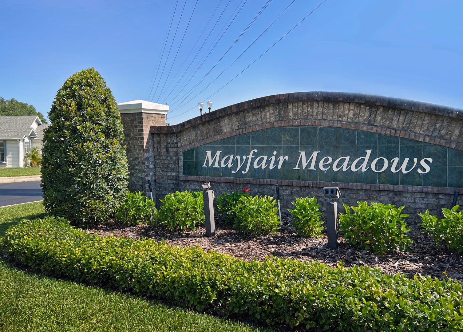 Sanford Condo: 102 Candlewick Ct