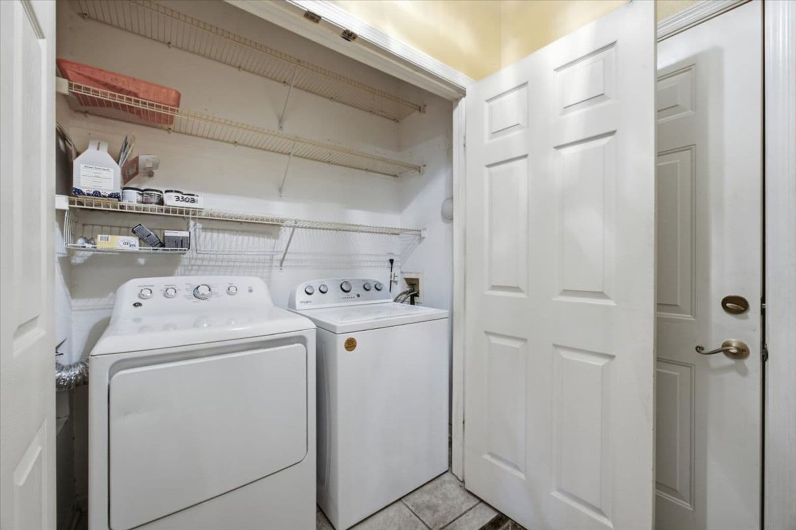 Orlando House: 7109 Yacht Basin Ave, Apt 428