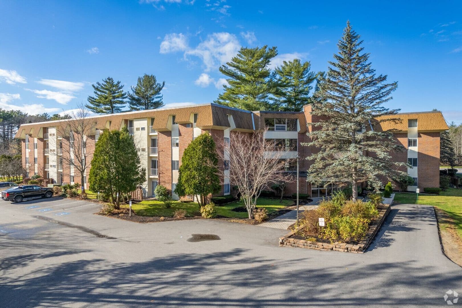 South Portland Condo: 757 Main St #53