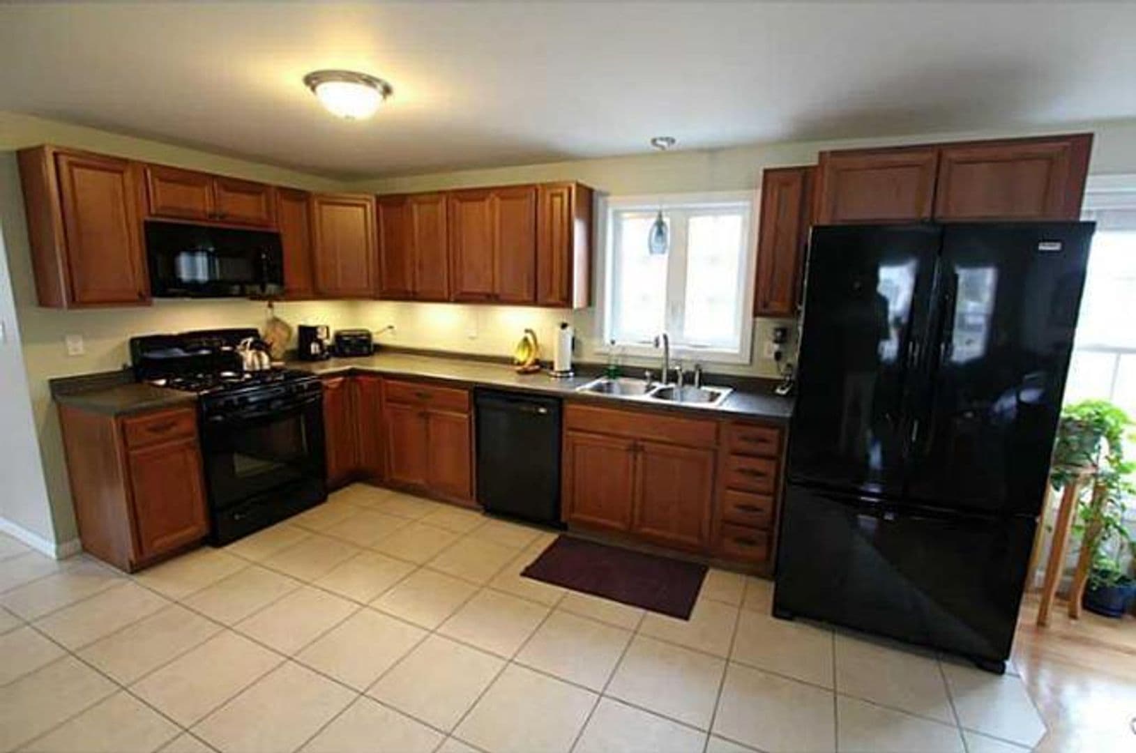 Gorham House: 7 Wagner Farm Rd