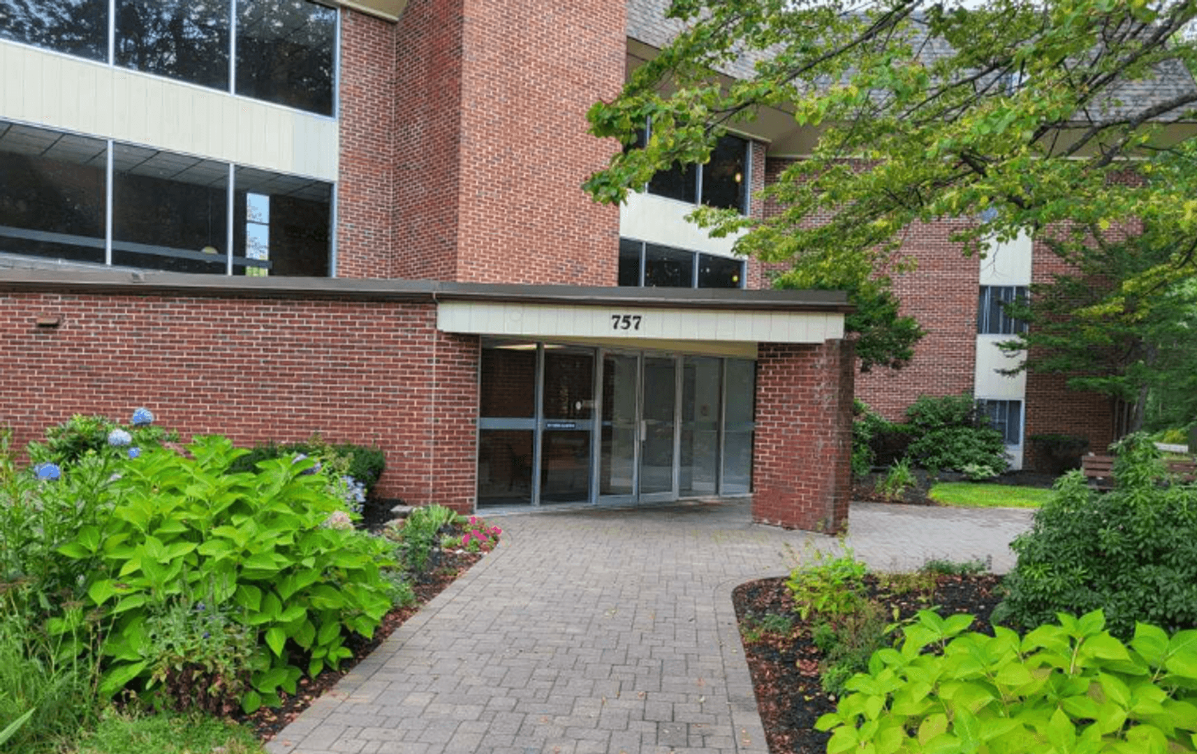 South Portland Condo: 757 Main Street