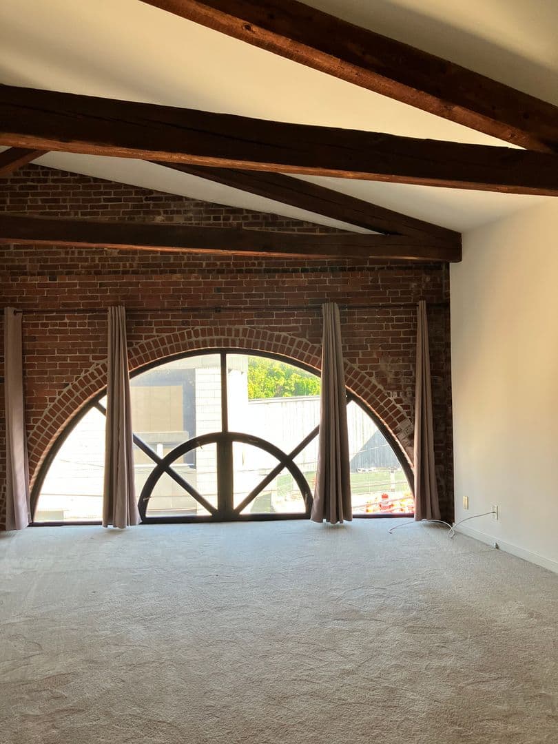 Norwalk Apartment: 10 Wall Street