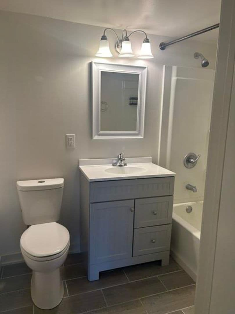 Norwalk Apartment: 10 Wall Street